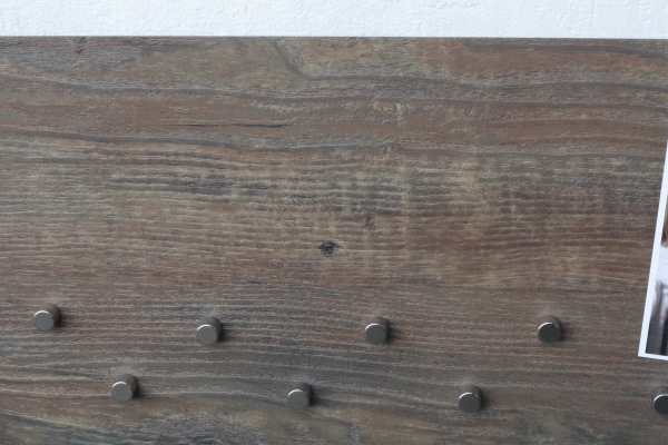 FLUX-Pinnwand in Holz-Optik Design-Vinyl (100 x 22,5 cm) Whiskey