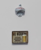 Wand-Flaschenöffner / Flaschen-Öffner mit Fangmagnet / Magnet-Falle + Blechschild "No working"